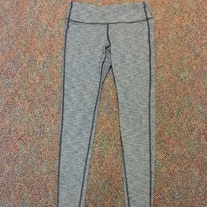 Size small heathered grey Athleta leggings